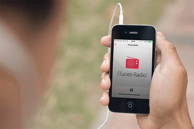 iphone-con-itunes-radio-logo