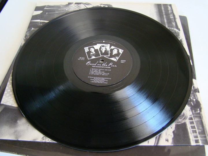 paul-mccartney-wings-band-on-the-run-vinilo-us-lp-ex-7722-MLA5266314508_102013-F